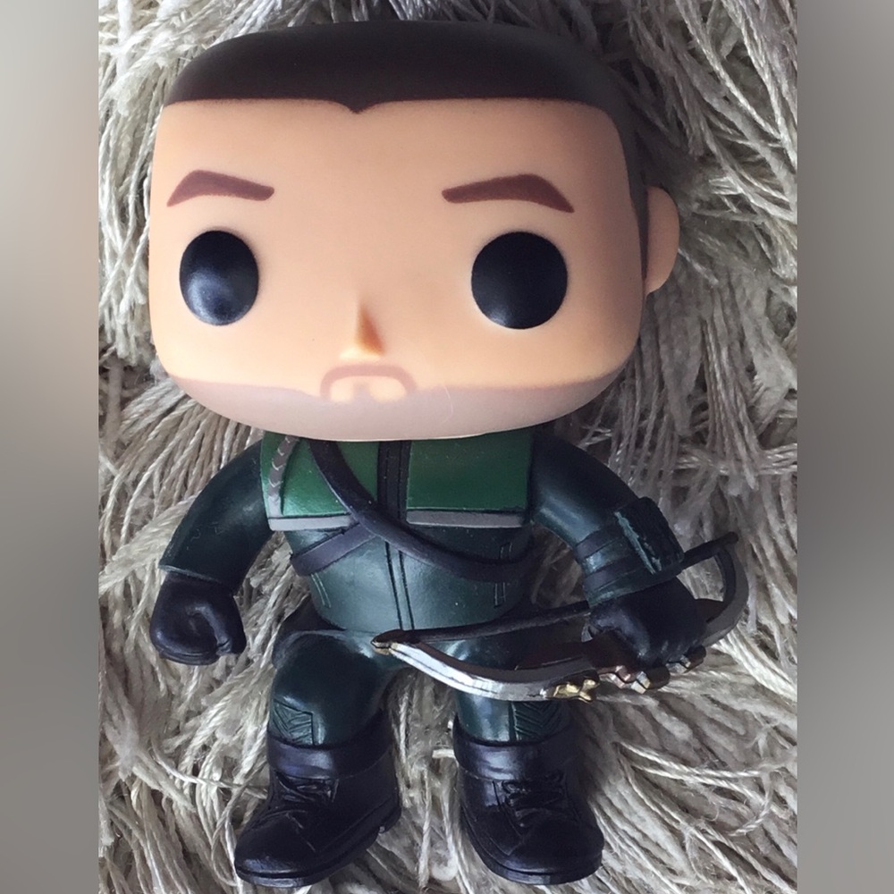 FUNKO POP ARROW OLIVER QUEEN VINYL POP